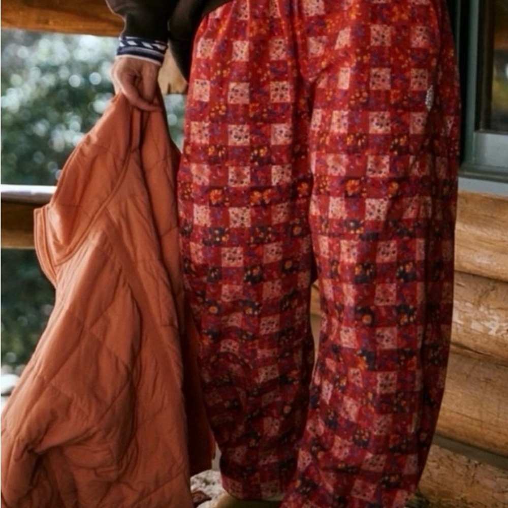 Free People Game Day Pants NWT Size Large